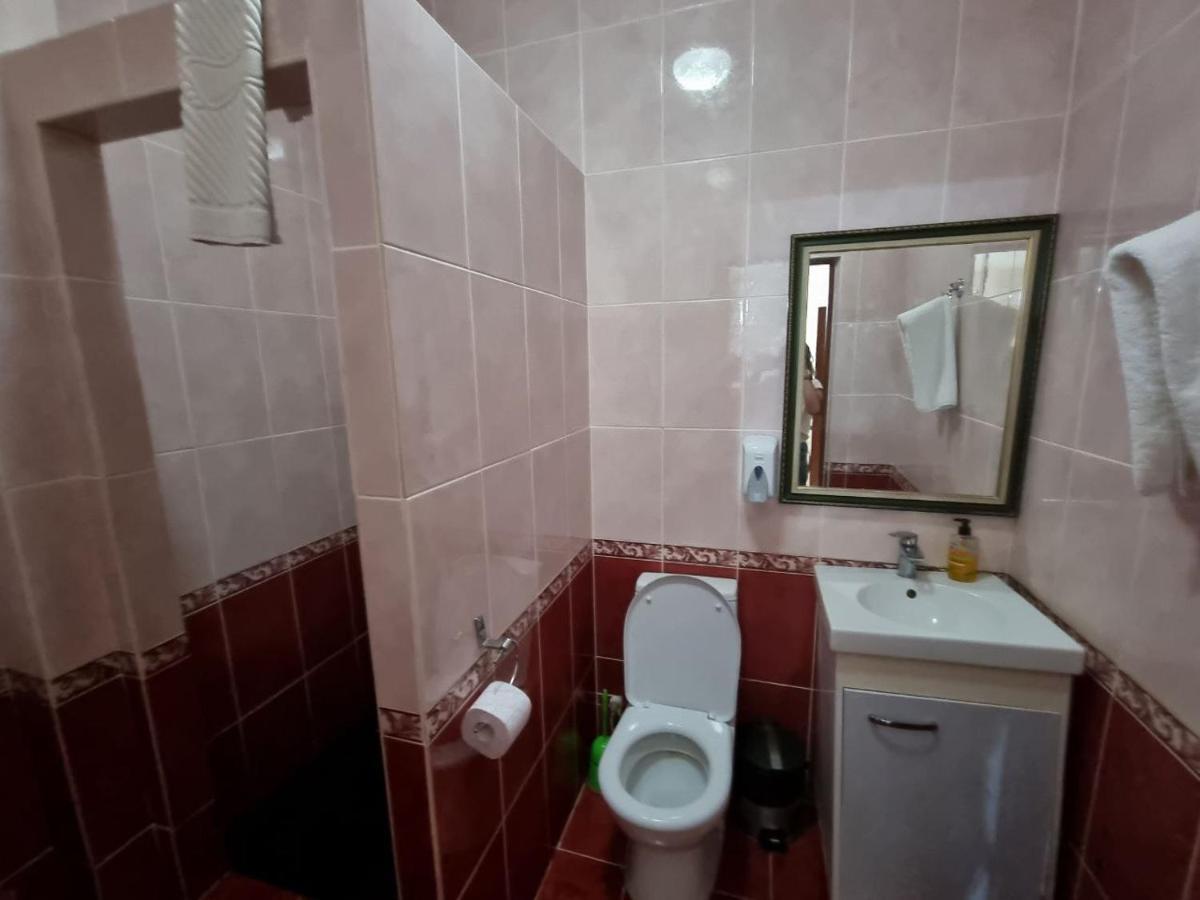 Green Land Hotel Актобе Екстериор снимка